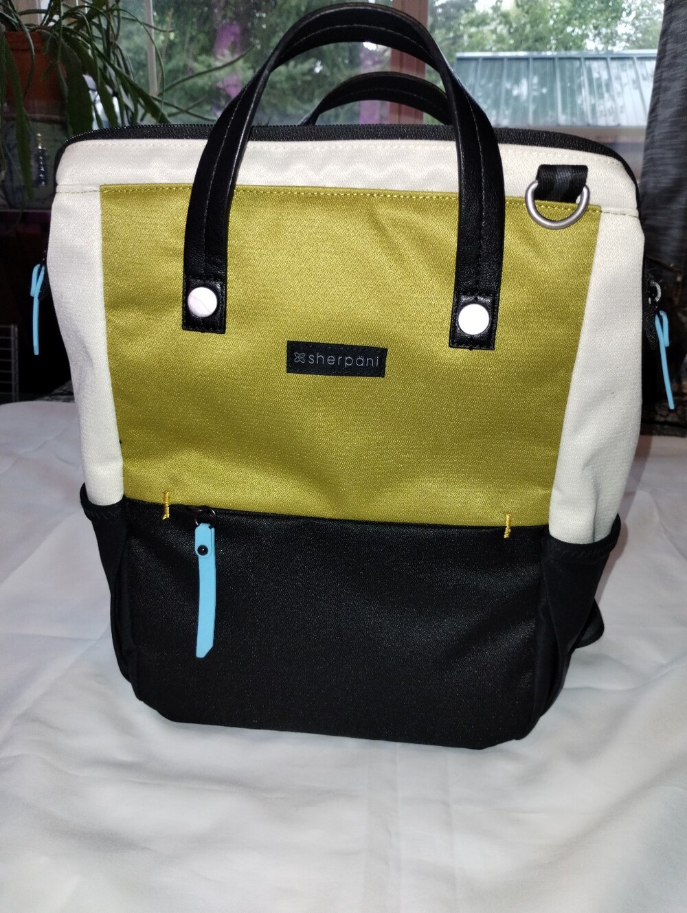 Sherpani Dispatch Convertible Purse/Bag